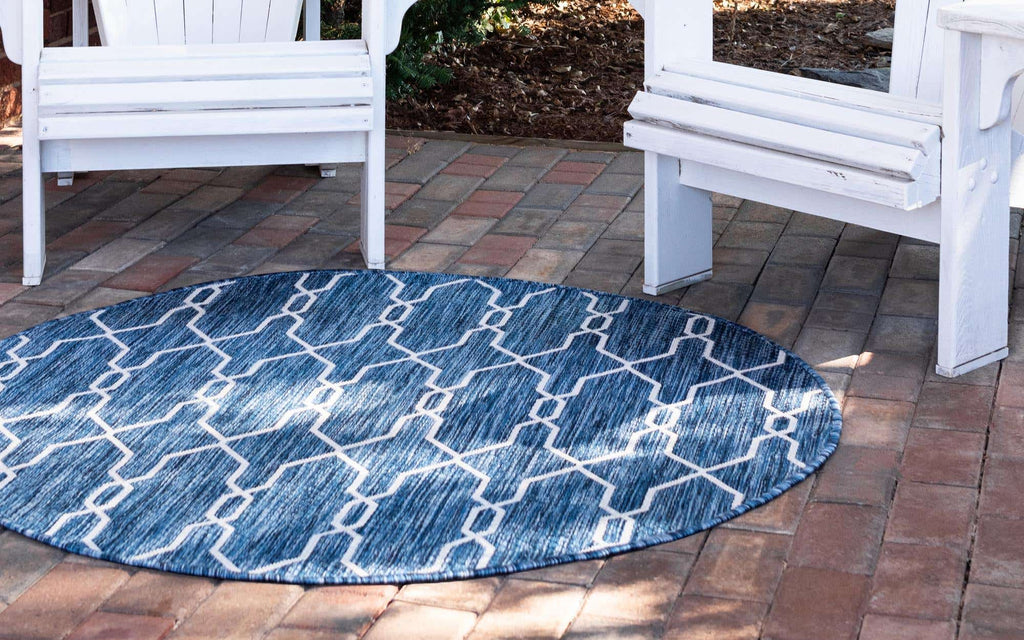 Outdoor Links Trellis Rug - The Nifty Decor