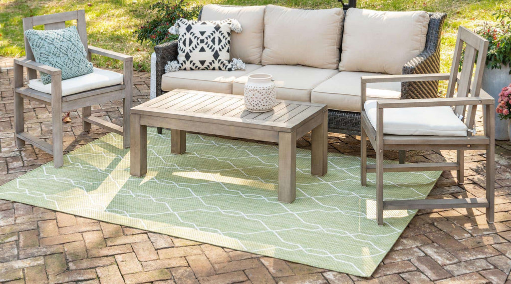 Outdoor Links Trellis Rug - The Nifty Decor