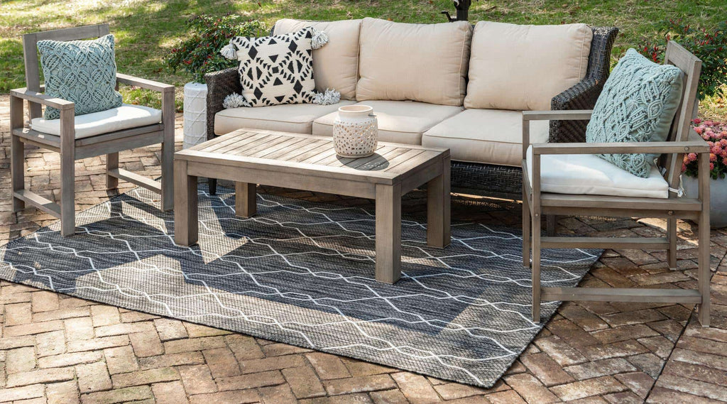 Outdoor Links Trellis Rug - The Nifty Decor