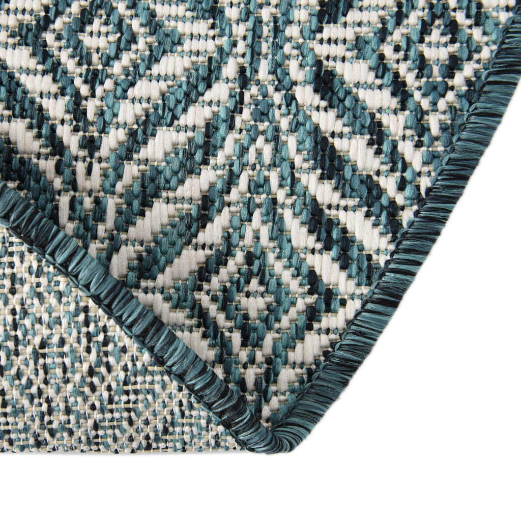 Outdoor Deco Trellis Rug - The Nifty Decor