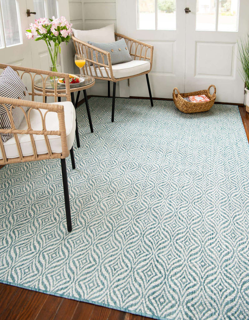 Outdoor Deco Trellis Rug - The Nifty Decor