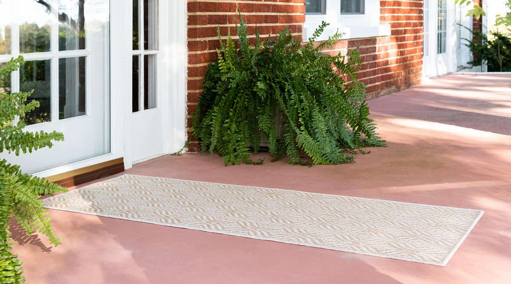 Outdoor Deco Trellis Rug - The Nifty Decor