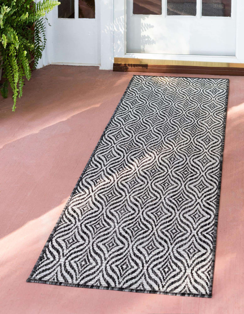 Outdoor Deco Trellis Rug - The Nifty Decor