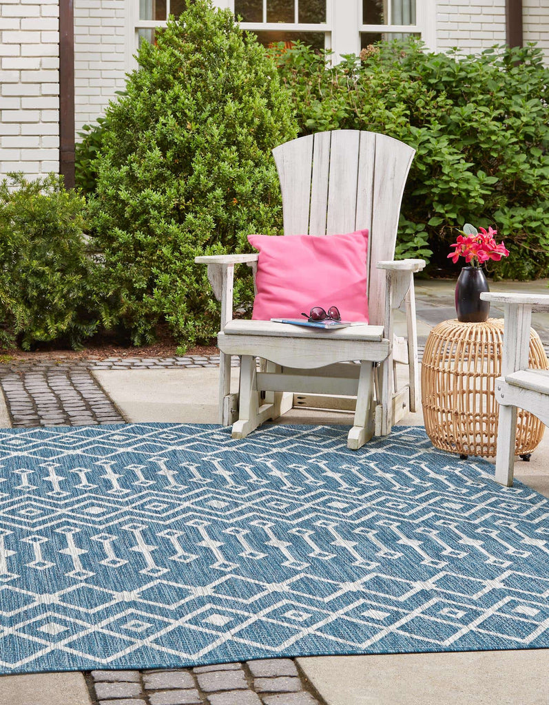 Outdoor Tribal Trellis Rug - The Nifty Decor