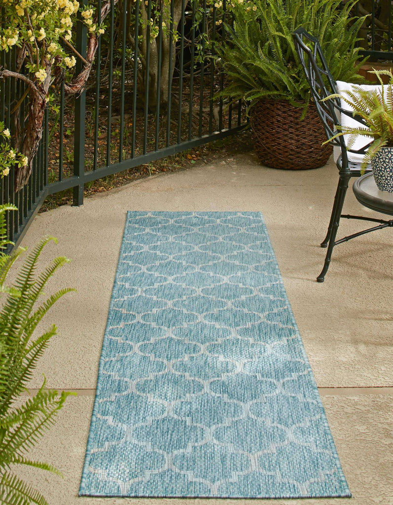 Outdoor Trellis Rug - The Nifty Decor