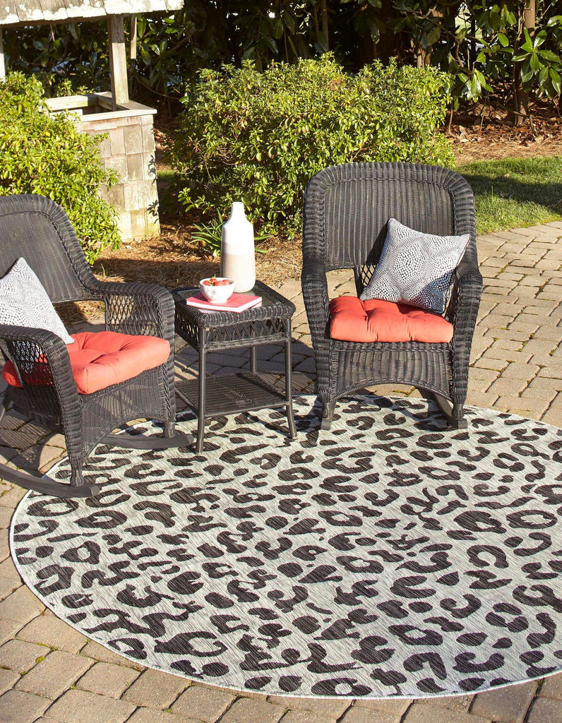 Outdoor Leopard Rug - The Nifty Decor