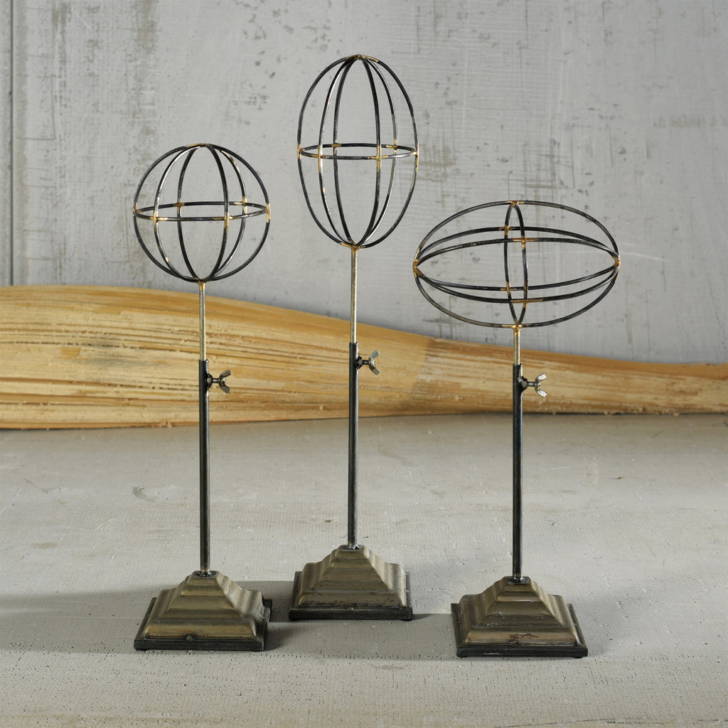 Telescoping Orbs on Stand - Set of 3 - The Nifty Decor