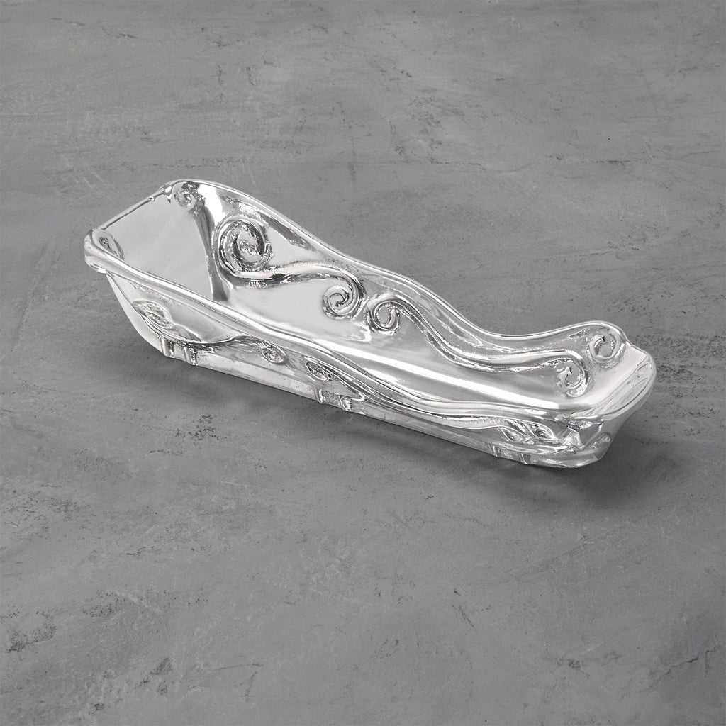 Holiday Sled Cracker Tray - The Nifty Decor