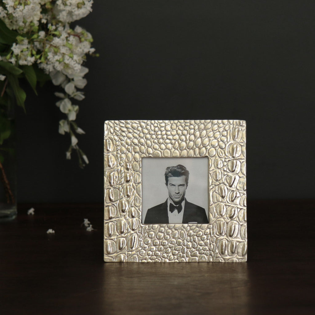 Sierra Modern Croc 3 x 3 Frame (Gold) - The Nifty Decor