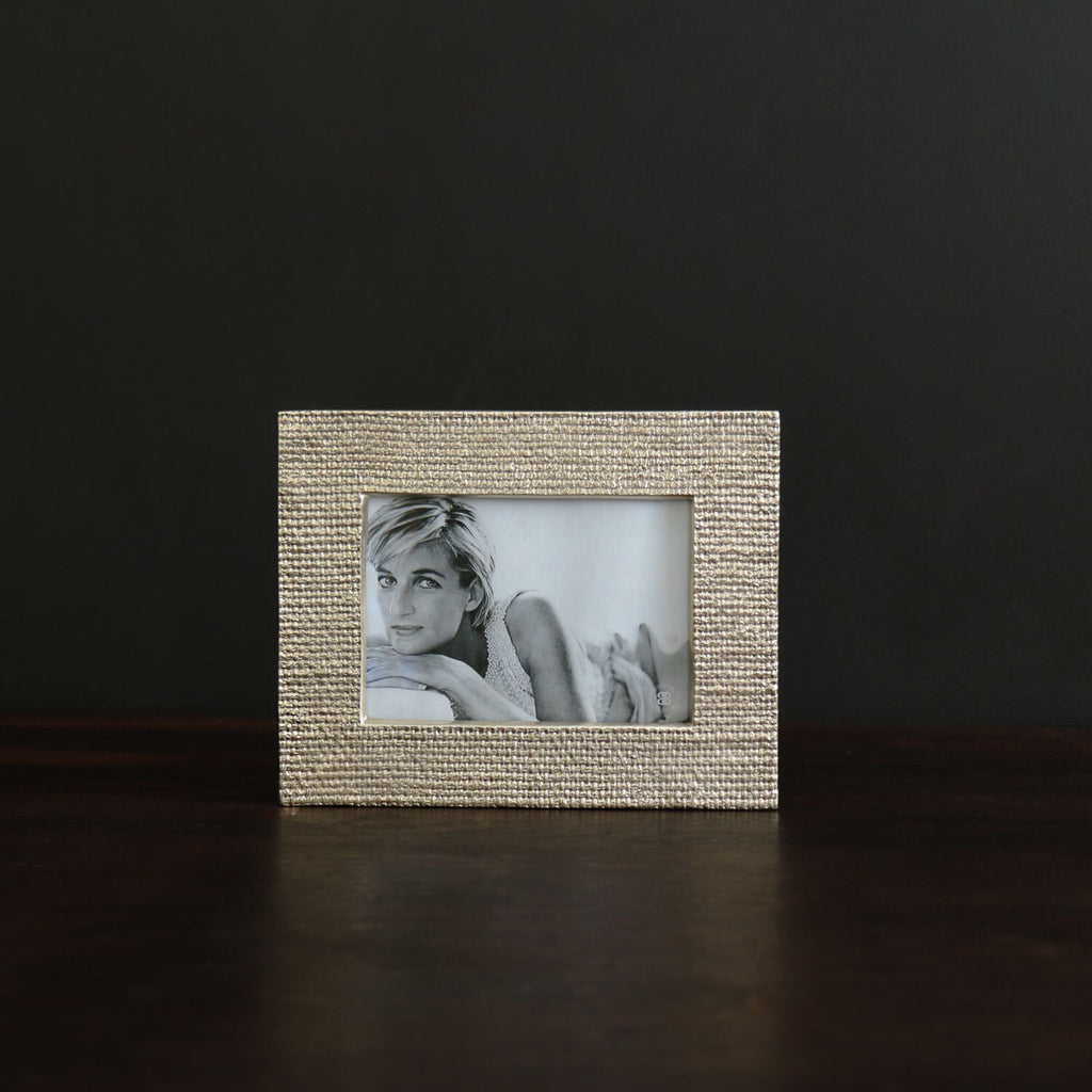 Tela 5 x 7 Frame (Gold) - The Nifty Decor