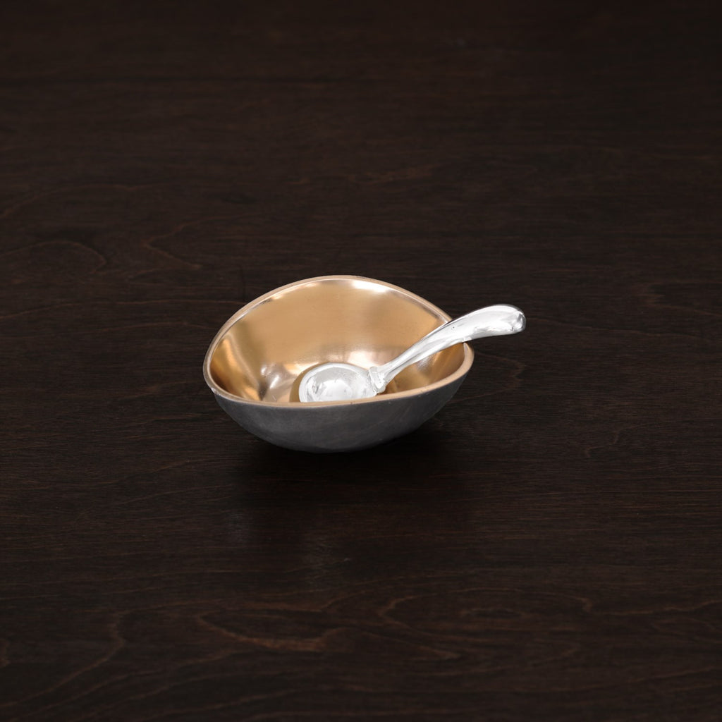 Soho Salt Cellar with Spoon (Gold) - The Nifty Decor