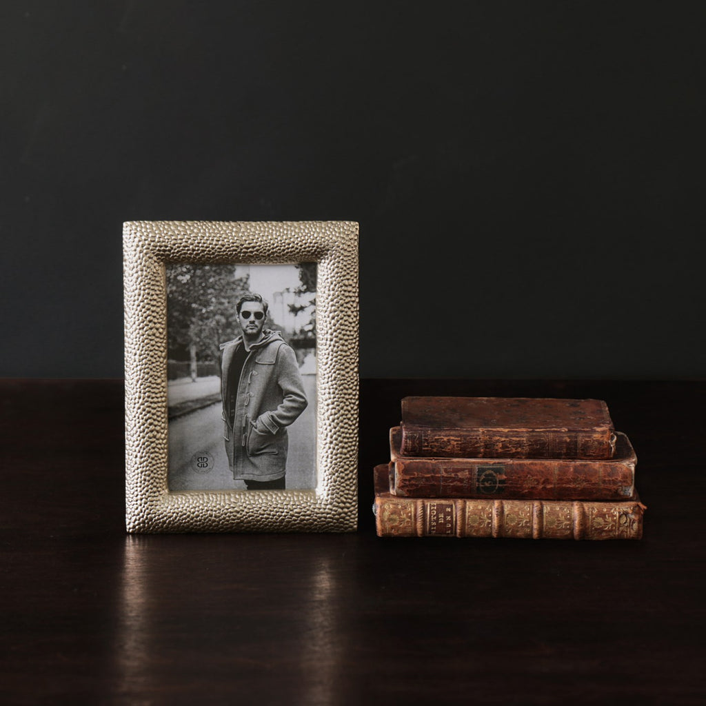 Sierra Modern Georgina 4 x 6 Frame (Gold) - The Nifty Decor