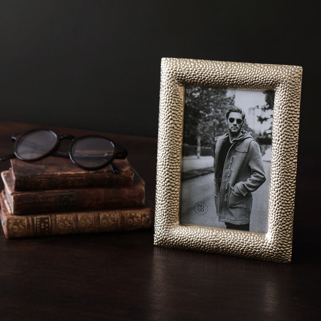 Sierra Modern Georgina 4 x 6 Frame (Gold) - The Nifty Decor