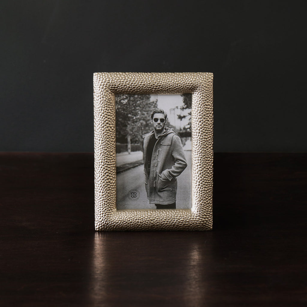 Sierra Modern Georgina 4 x 6 Frame (Gold) - The Nifty Decor