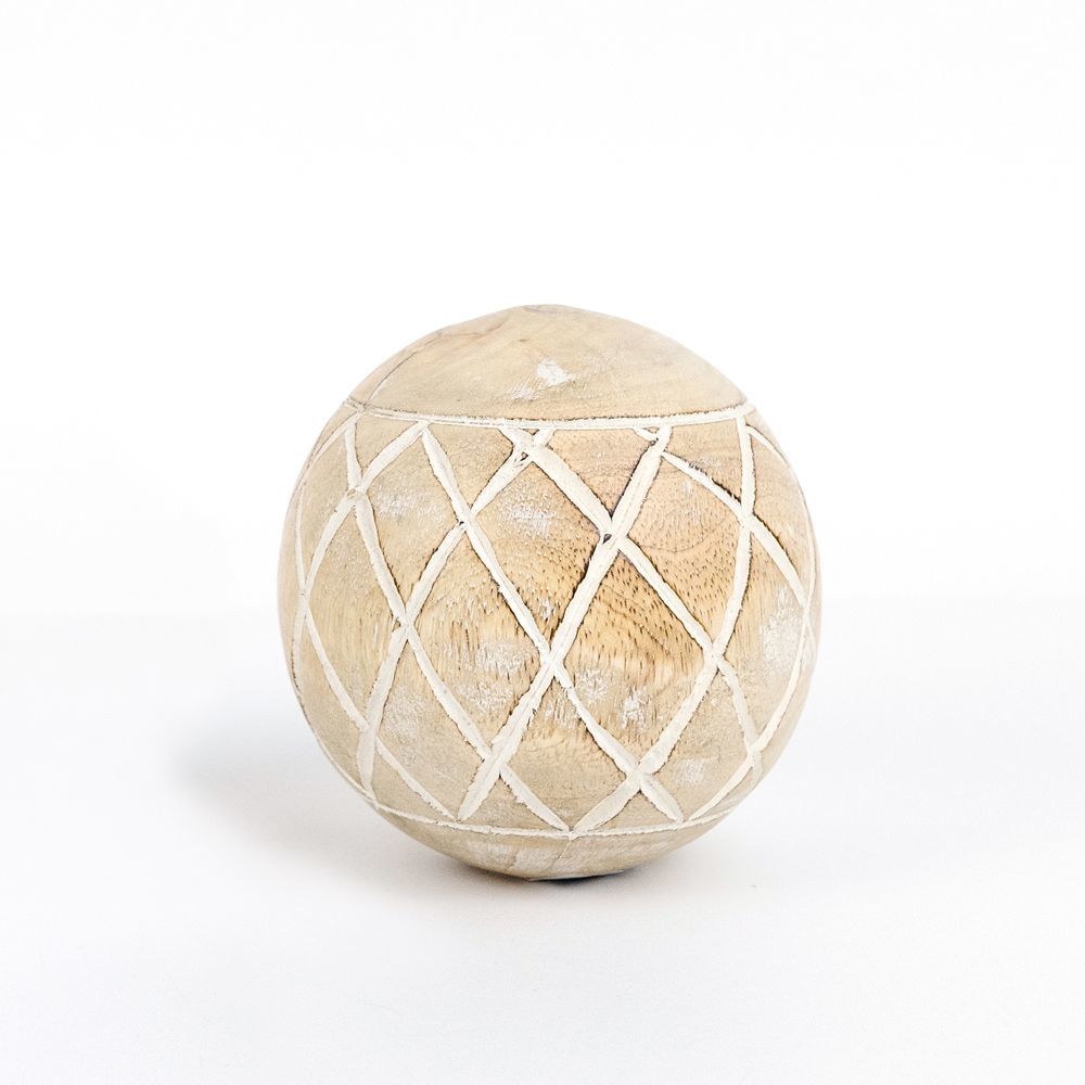 DMND Pattern Mango wood ball, Large - The Nifty Decor