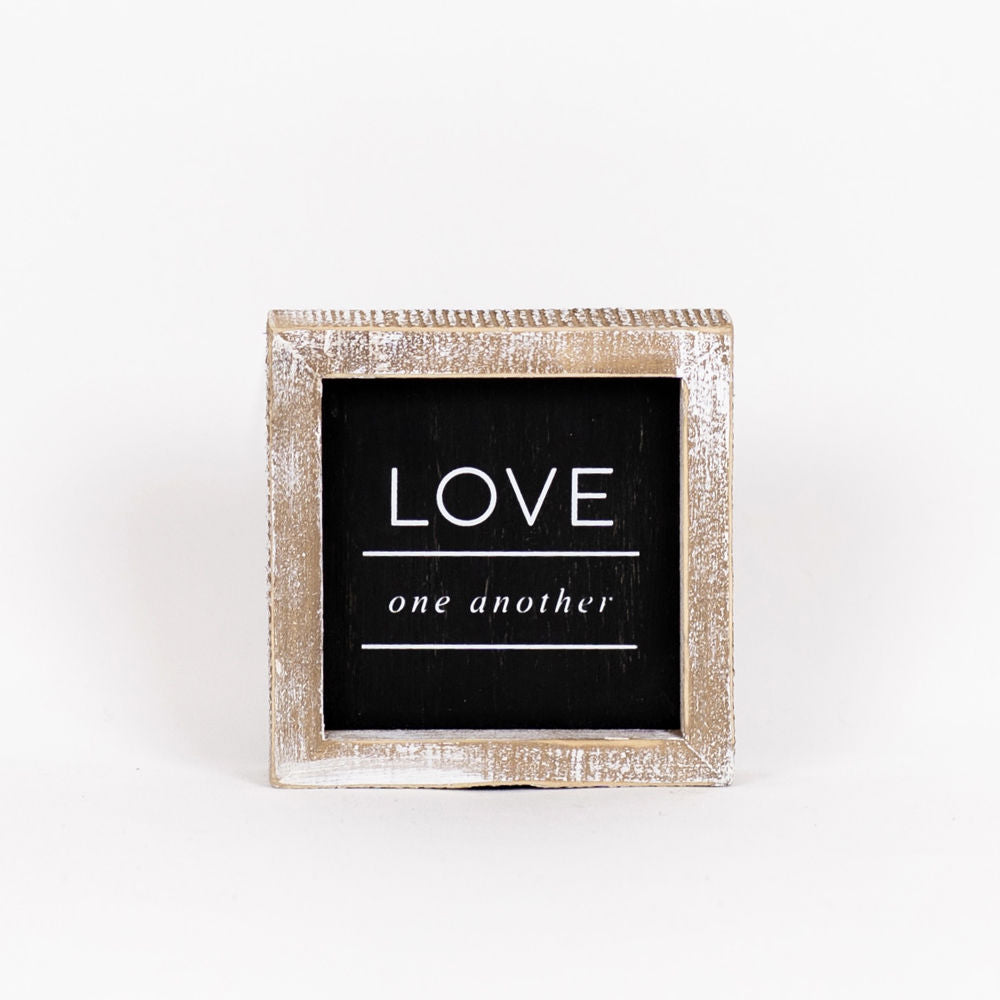 CHRISTMAS/LOVE, reversible sign - The Nifty Decor