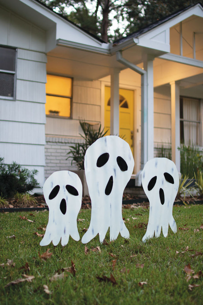 Set of 3 corrugated ghosts yard art - Bombay Mercantile