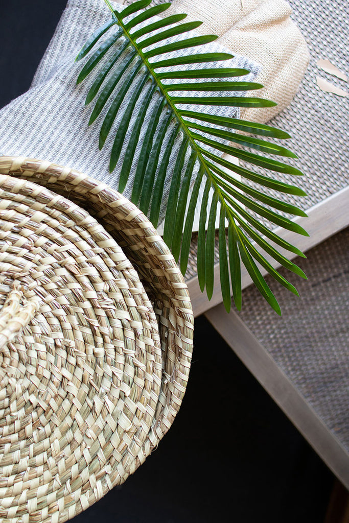 Basket with lid & handle - The Nifty Decor