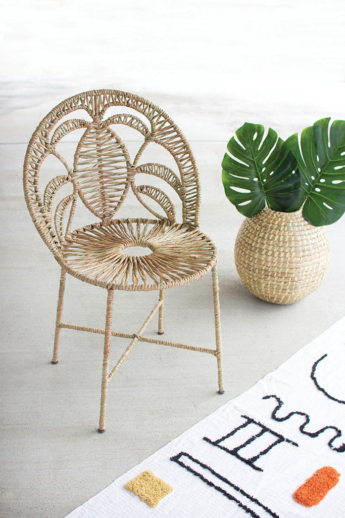 Seagrass and iron accent chair - The Nifty Decor