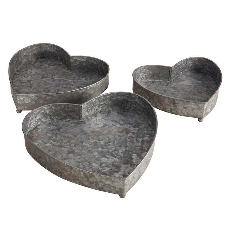 Heart Galvanized Tray - Set of 3 - Bombay Mercantile