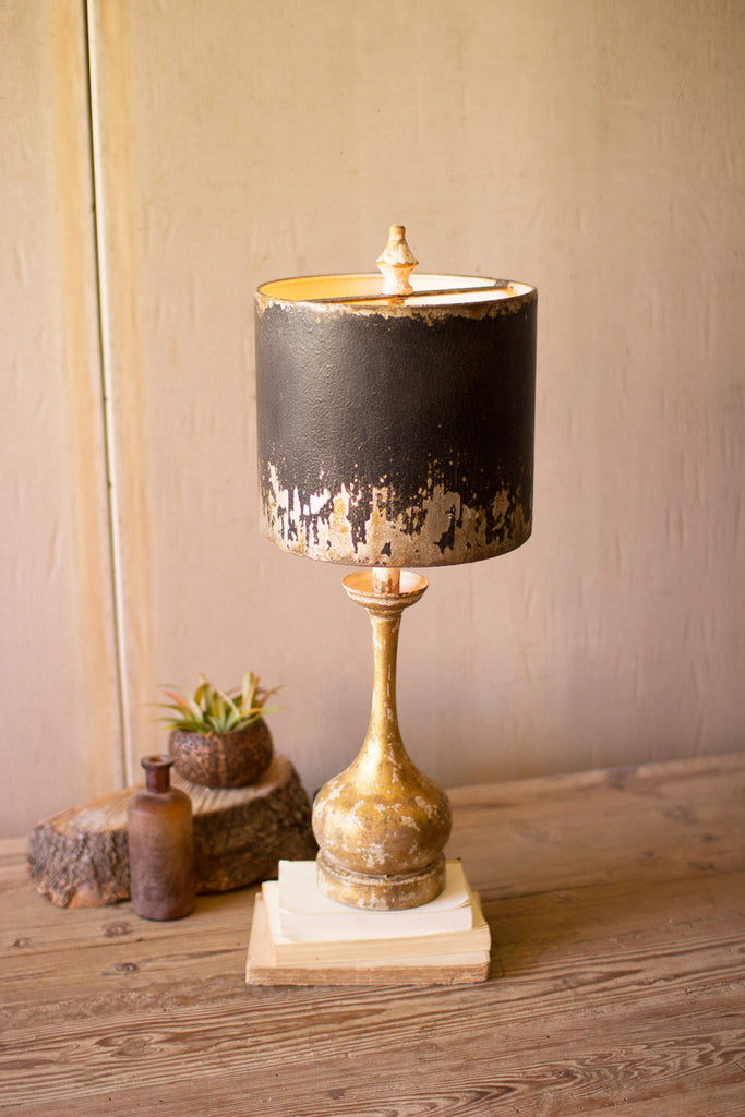 Table Lamp with round wood base. - The Nifty Decor