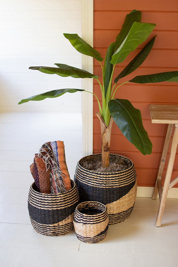 Black and seagrass baskets, set of 3 - The Nifty Decor