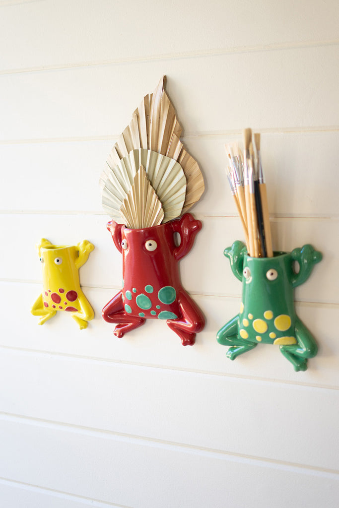 Set of 3 ceramic frog wall planters - Bombay Mercantile