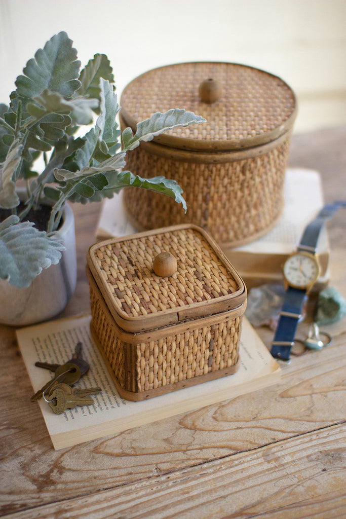 Round and square cane boxes, set of 2 - The Nifty Decor