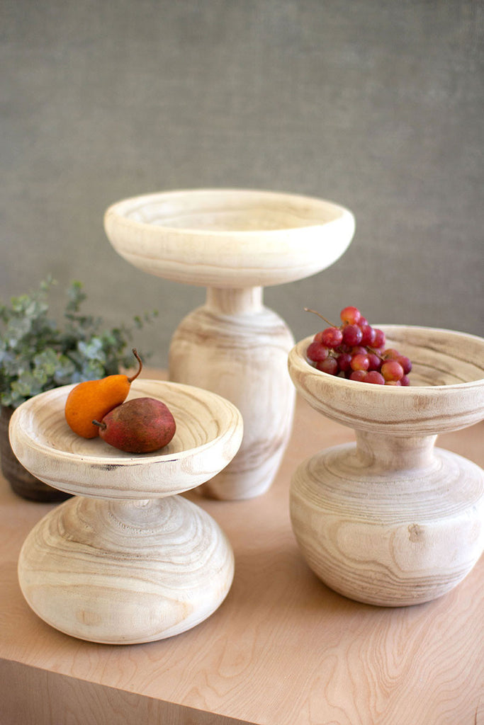 Wooden pedestals, set of 3 - The Nifty Decor