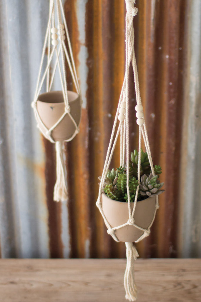Macrame hangers with pots, set of 4 - The Nifty Decor