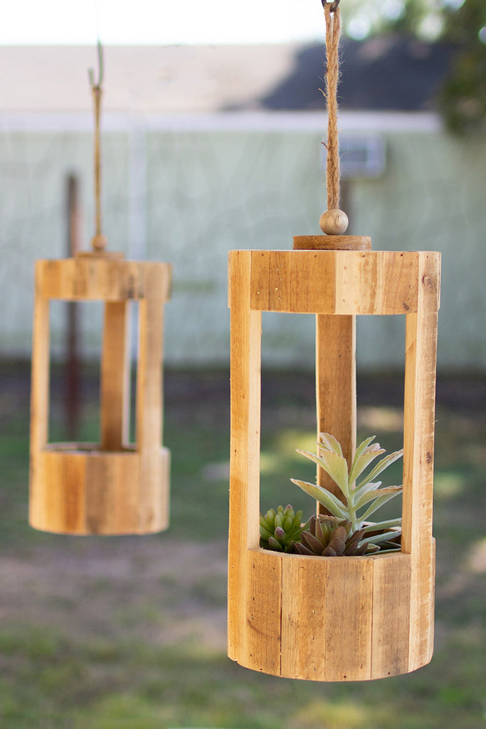Hanging recycled planter - The Nifty Decor