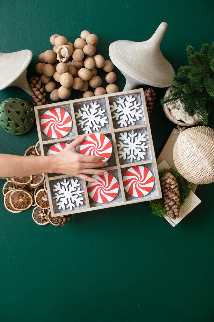 Holiday wooden tic-tac-toe - Bombay Mercantile