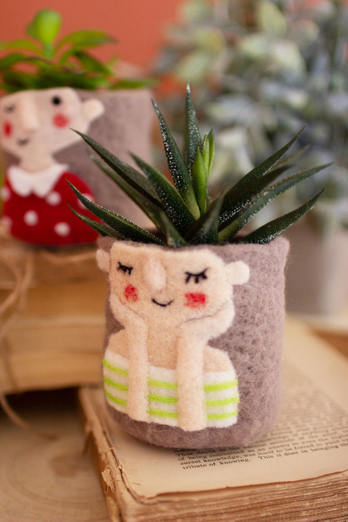 Set of 4 felt lady planters - Bombay Mercantile