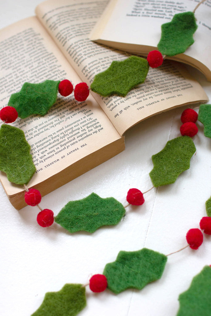 Felt holly garland, Set of 2 - Bombay Mercantile