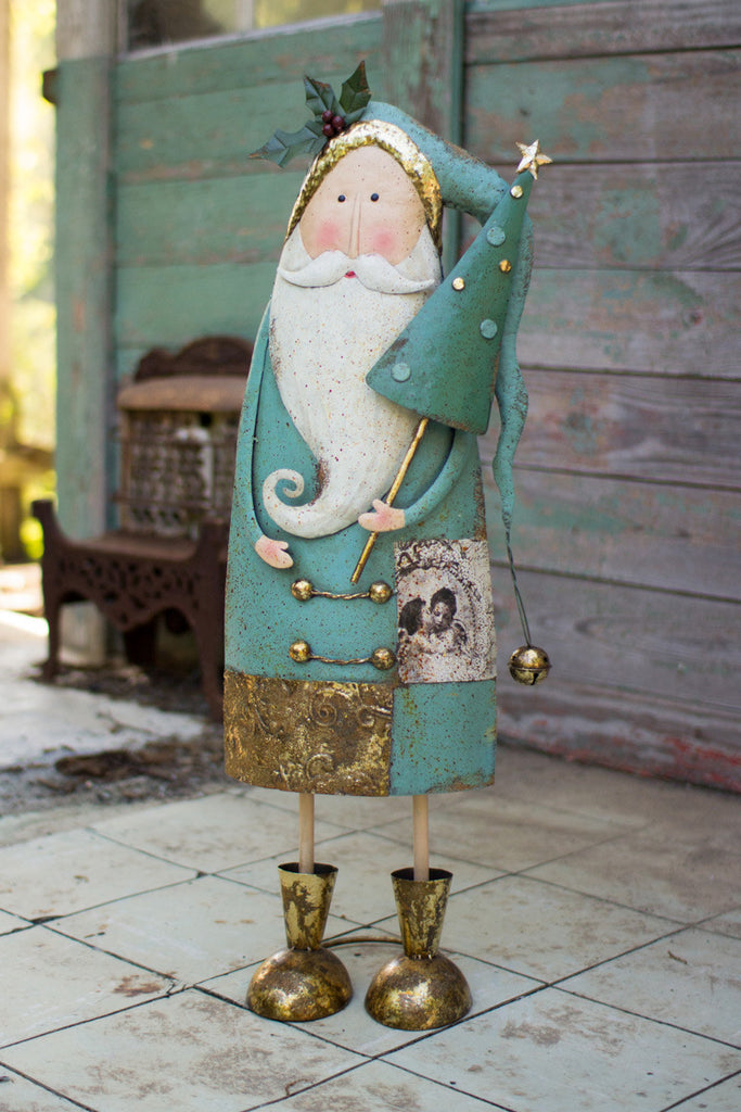 Metal santa with tree - The Nifty Decor