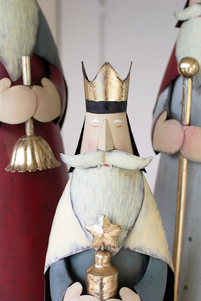 Set of 3 painted metal kings - The Nifty Decor