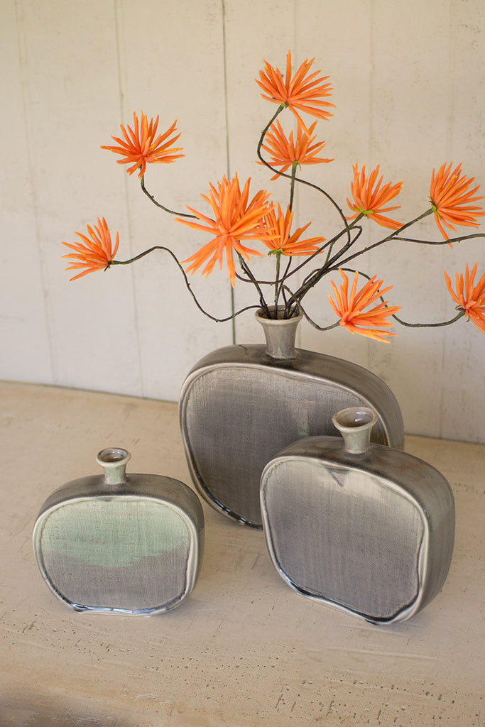 Flat bottles with texture, set of 3 - The Nifty Decor