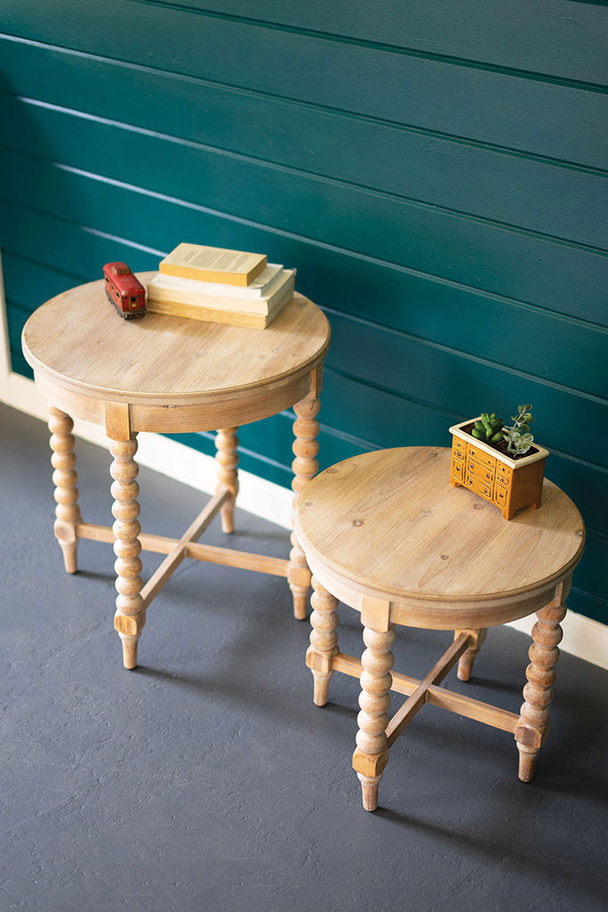 Tables with turned legs, set of 2 - The Nifty Decor