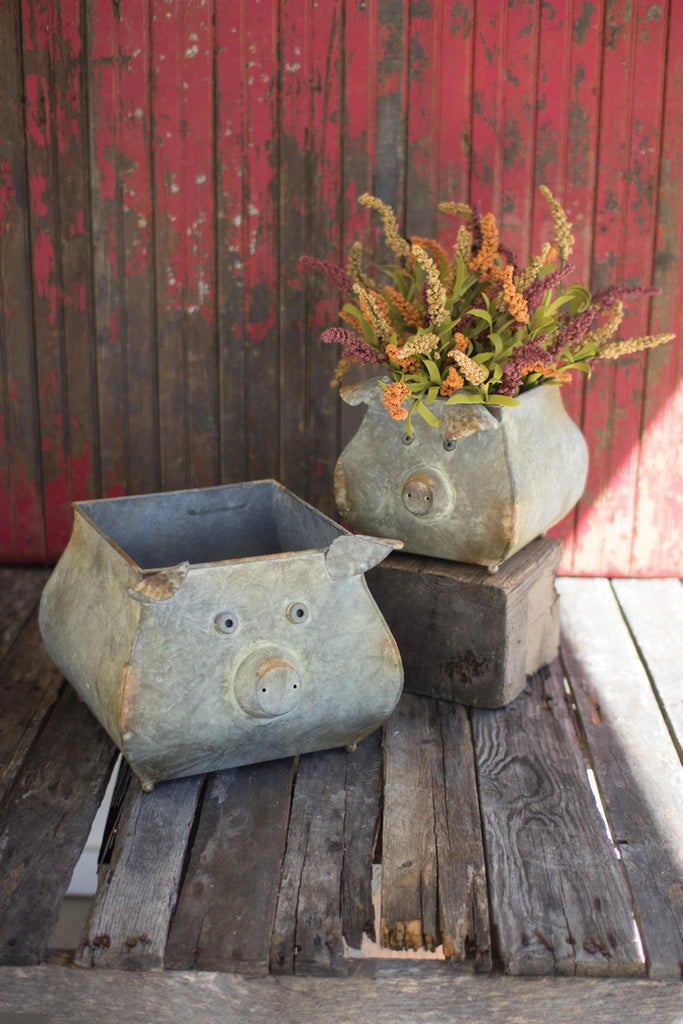 Metal pig planters, set of 2 - The Nifty Decor