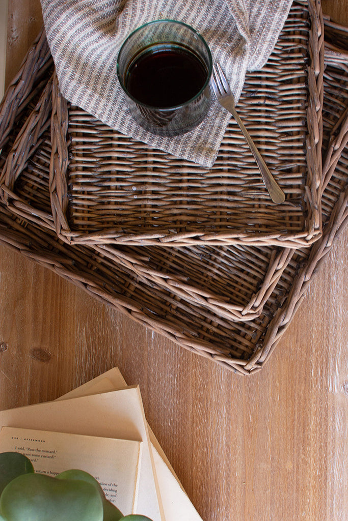 Square rattan trays, set of 5. - The Nifty Decor