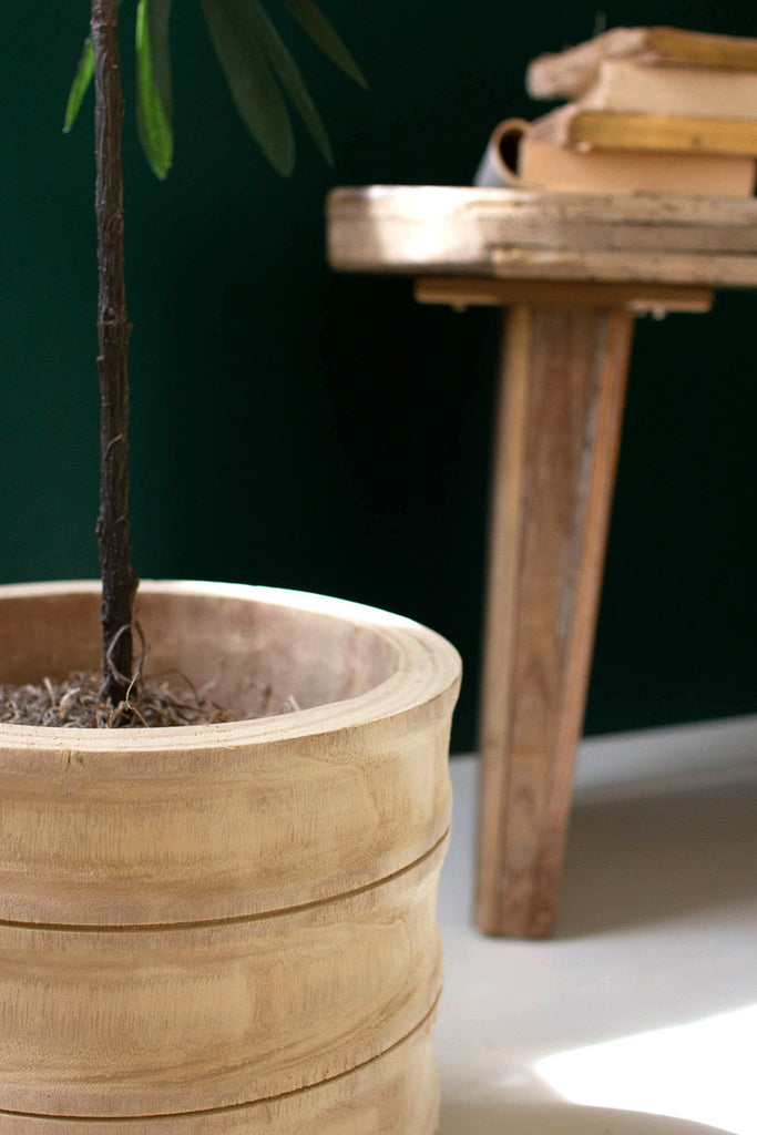 Round wooden planter - Bombay Mercantile