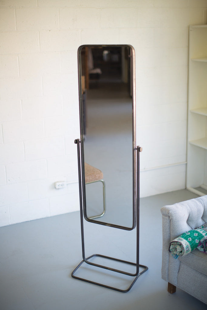 Mirror with stand - The Nifty Decor