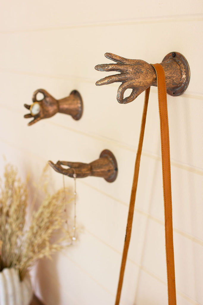 Antique brass hand wall hanger - The Nifty Decor