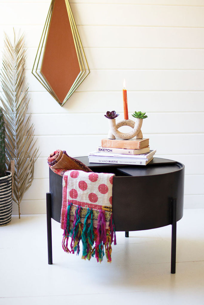 Coffee table with removable top - The Nifty Decor