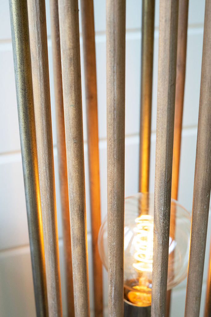 Brass floor lamp - The Nifty Decor