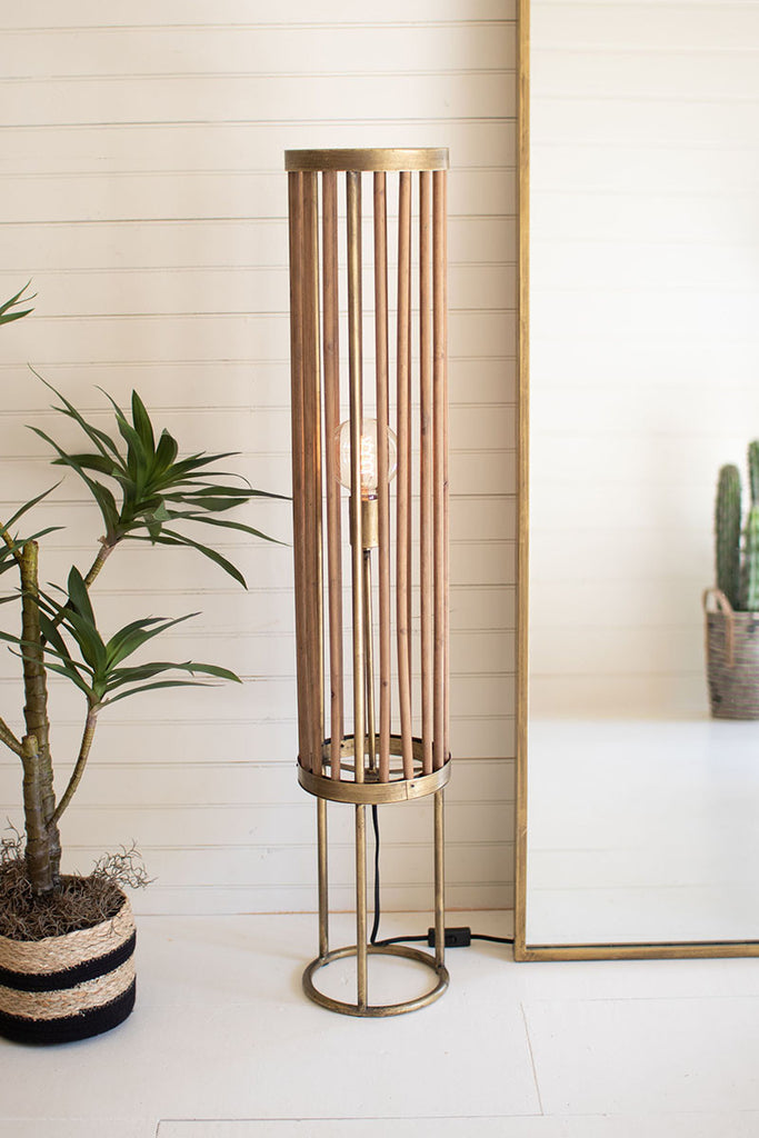 Brass floor lamp - The Nifty Decor