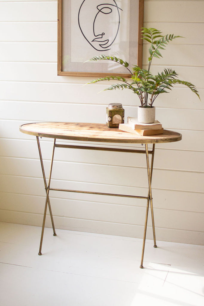Round recycled wood & brass table - The Nifty Decor