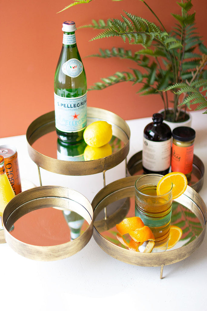 Multi-level display stand - The Nifty Decor