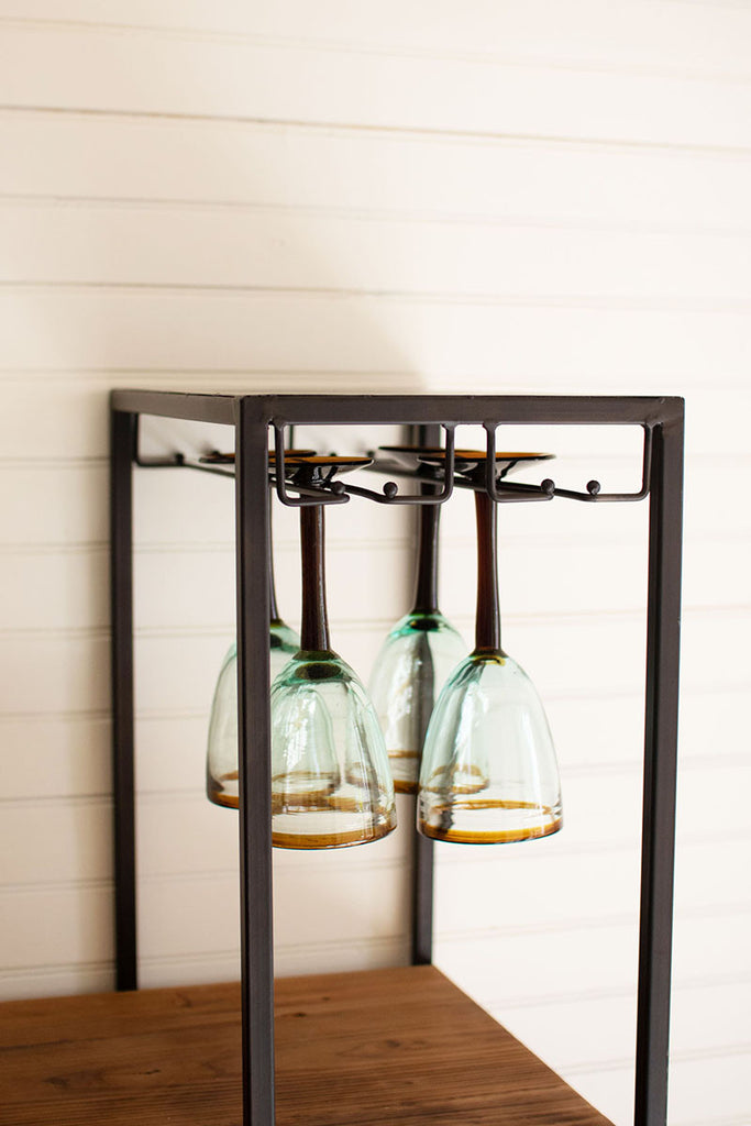 Recycled wood & metal wine bar - The Nifty Decor