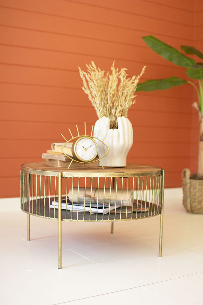 Round wood & metal coffee table - The Nifty Decor